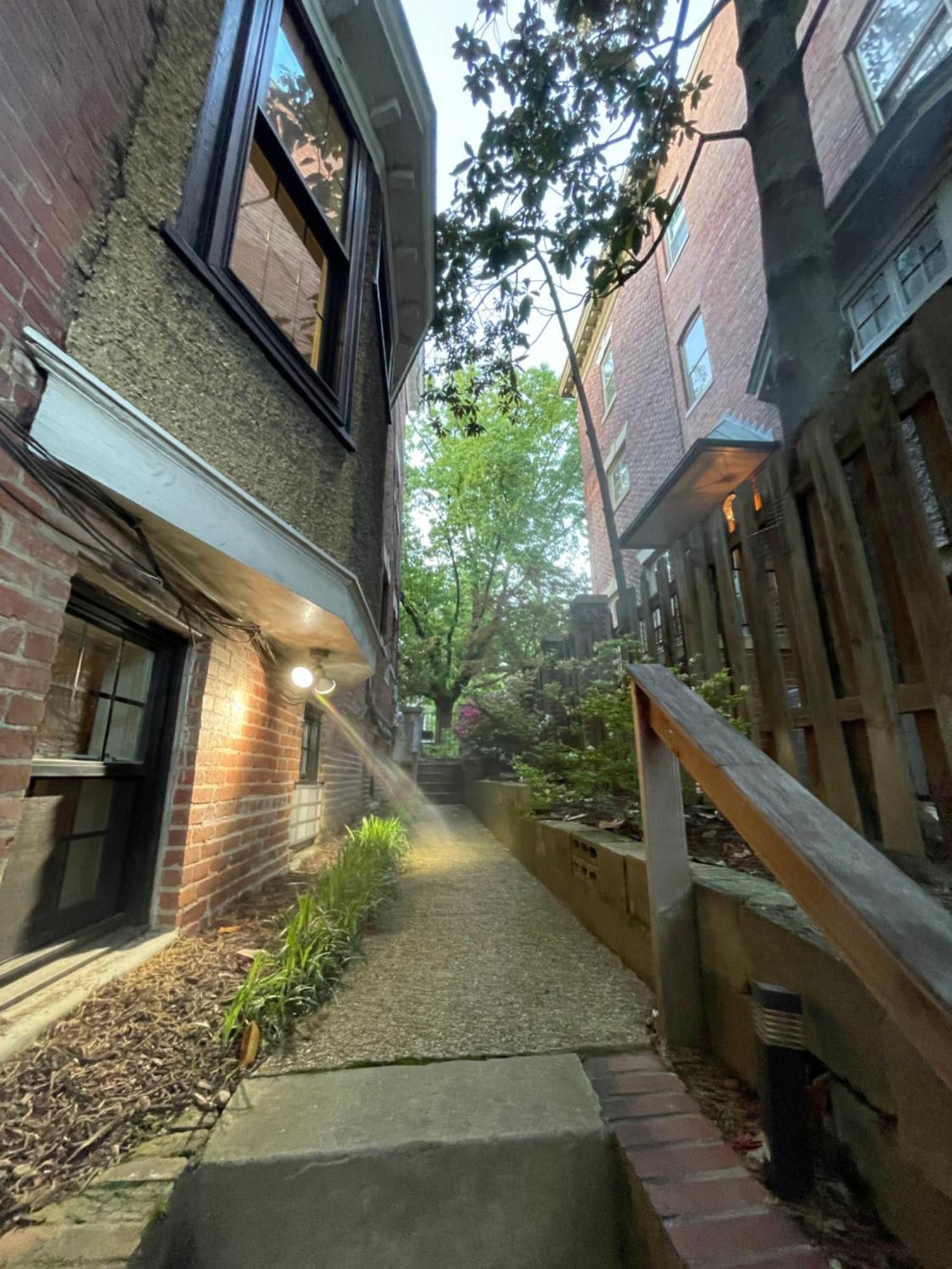 2 Bedroom By Zoo, Metro, Park And Embassies In Forest Hills - Best Location 华盛顿哥伦比亚 外观 照片